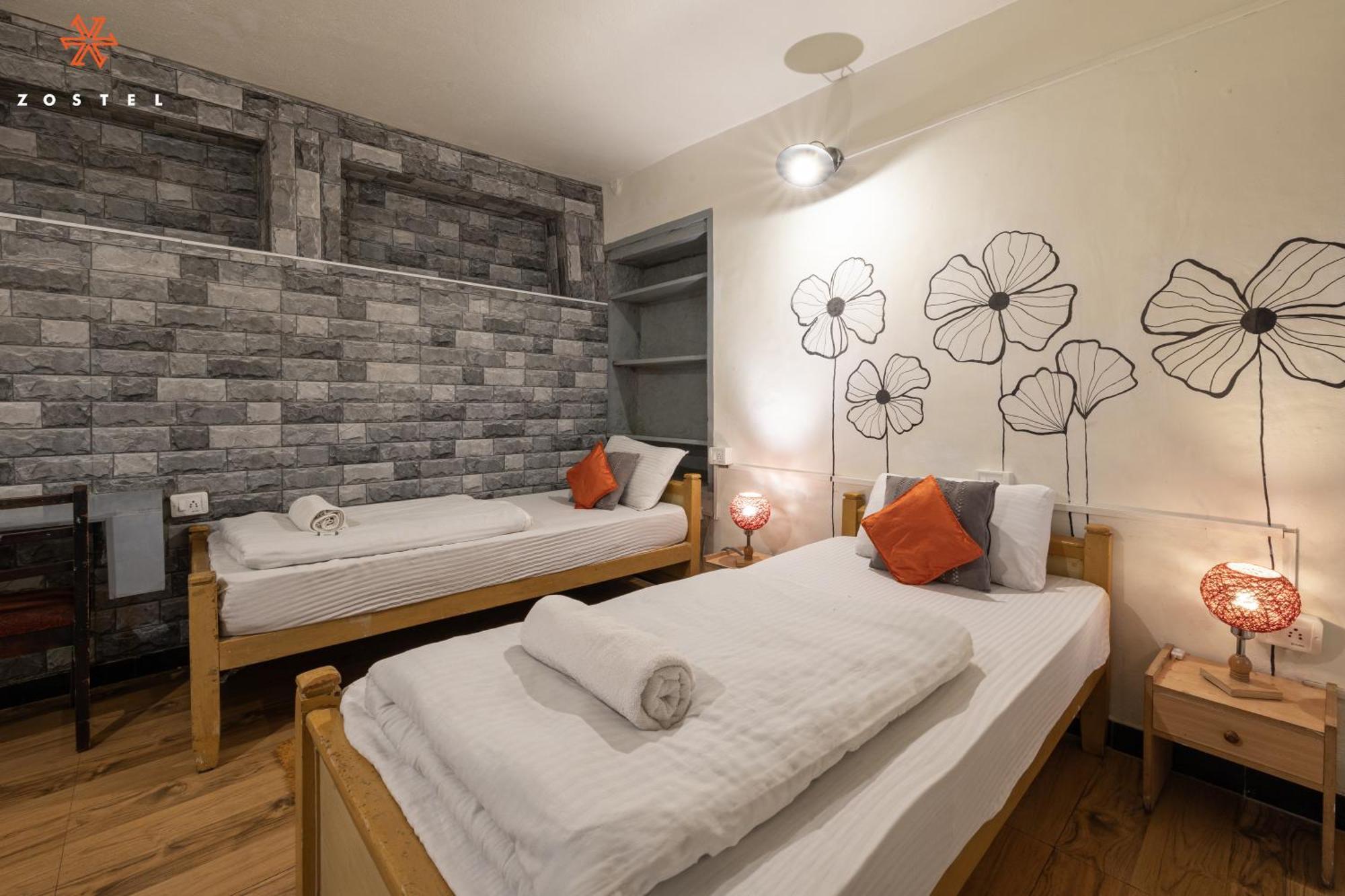 ซอสเทล โกไดกานัล Hostel ภายนอก รูปภาพ